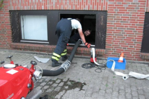 Keller unter Wasser 01.08.13