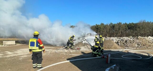 Brand einer Brechmaschine / 07.02.2023