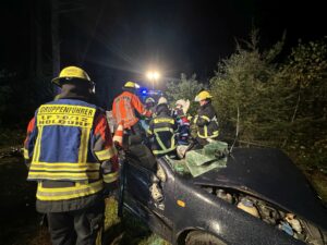 Alarmübung Verkehrsunfall / 30.10.2023